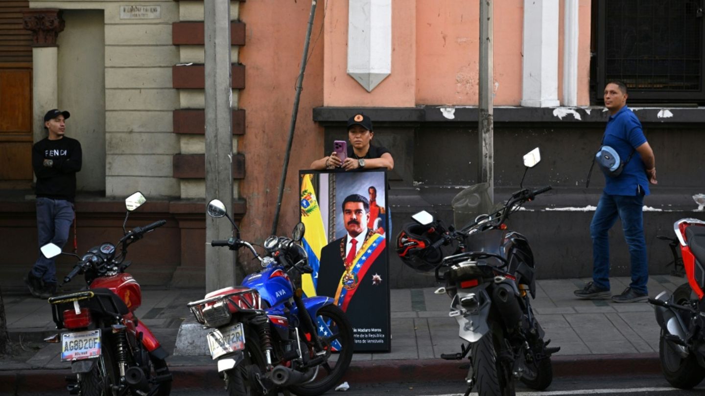 Staatschef Maduro durch US-Militärintervention in Venezuela entmachtet