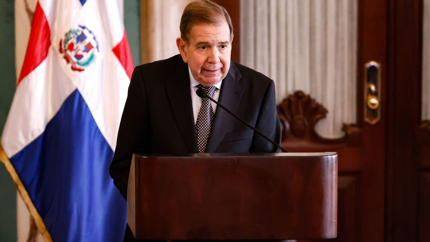 Donald Trump napovedal ameriški prevzem upravljanja Venezuele