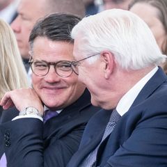 Boris Rhein (CDU, l), Ministerpräsident von Hessen, ist schon öfter Bundespräsident Frank-Walter Steinmeier begegnet. (Archivbil