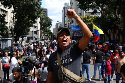 Für ein Ende der Regierungskrise müssen wohl auch die Anhänger des gestützten Präsidenten Maduro eingebunden werden. Foto: Javie