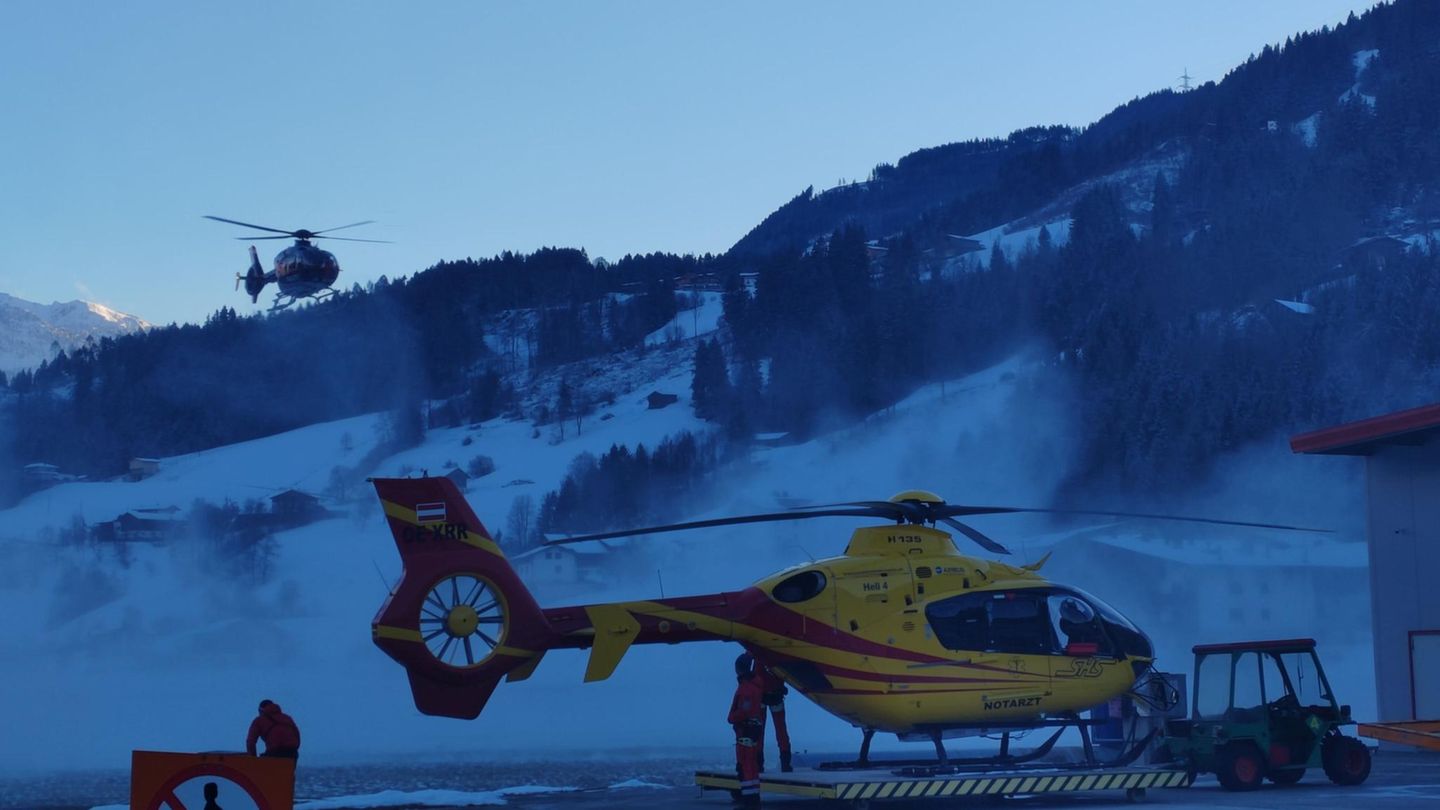 Rettungshubschrauber sind zwar im Skigebiet Hochzillertal (Tirol) im Einsatz, doch der 22-Jährige aus Gelsenkirchen war wohl sofort tot