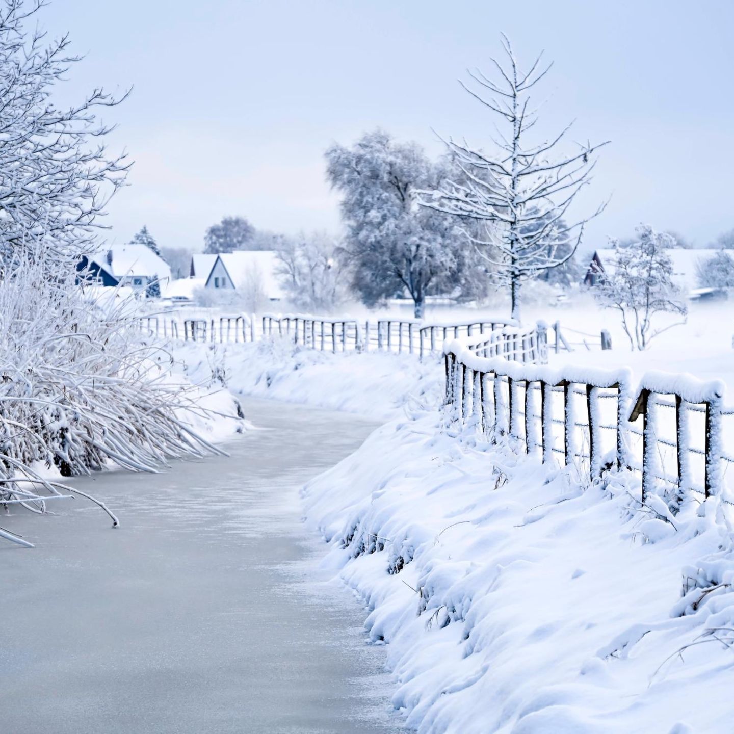 Winter-Wetter im beschaulichen Hamburger Stadtteil Kirchwerder am südlichen Stadtrand