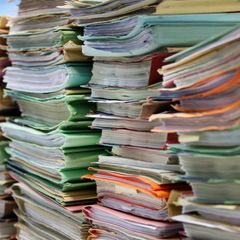 Schätzungen zufolge werden nur etwa ein bis drei Prozent aller in Deutschland gesprochenen Gerichtsurteile der Öffentlichkeit zu