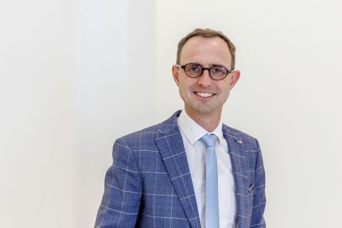 Auch im digitalen Raum zeigte sich bisher eine Abhängigkeit, sagte Dirk Schrödter. (Archivbild) Foto: Markus Scholz/dpa