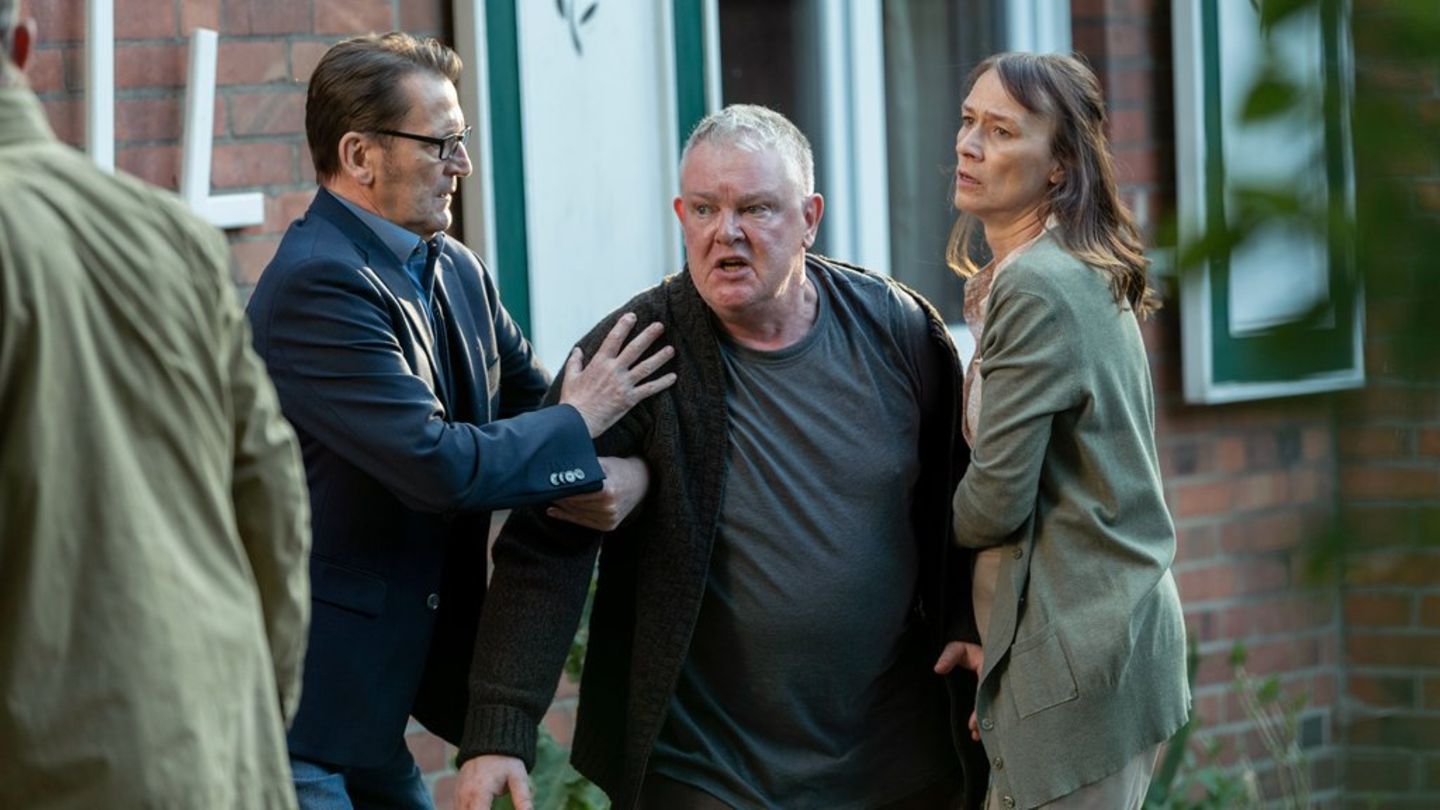 "Morden im Norden: Weil du böse bist": Elsbeth Jensen (Katarina Gaub) und Kommissar Lars Englen (Ingo Naujoks, l.) haben Mühe,