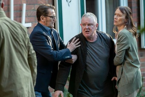 "Morden im Norden: Weil du böse bist": Elsbeth Jensen (Katarina Gaub) und Kommissar Lars Englen (Ingo Naujoks, l.) haben Mühe,