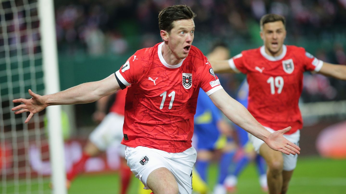 Für Österreich ist Michael Gregoritsch ein Dauerbrenner. (Archivbild) Foto: Heinz-Peter Bader/AP/dpa