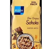 "XXL-Pack" steht auf dem Schoko-Hafer-Müsli von Kölln. Dieses ist tatsächlich aber deutlich kleiner als das vorher verkaufte "Vorratspack" (1050 statt 1700 Gramm). Die versteckte Preiserhöhung beträgt laut Verbraucherzentrale 30 Prozent. Hersteller Kölln erklärt: "Die XXL-Verpackung ist leichter zu handhaben und trifft den Bedarf moderner Haushalte – insbesondere von Kleinfamilien, Senior:innen, kleineren Haushalten und Singles."