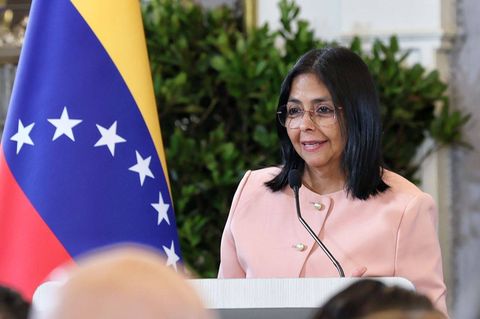 Venezuela: Sie war Außen- sowie Wirtschaftsministerin und gilt als enge Vertraute von Nicolás Maduro: Delcy Rodríguez