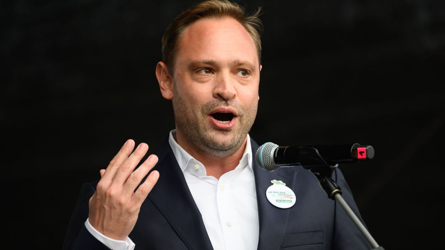 Sachsens Landtagspräsident Alexander Dierks hat in seiner Neujahrsansprache auch an den Pioniergeist nach dem Mauerfall erinnert