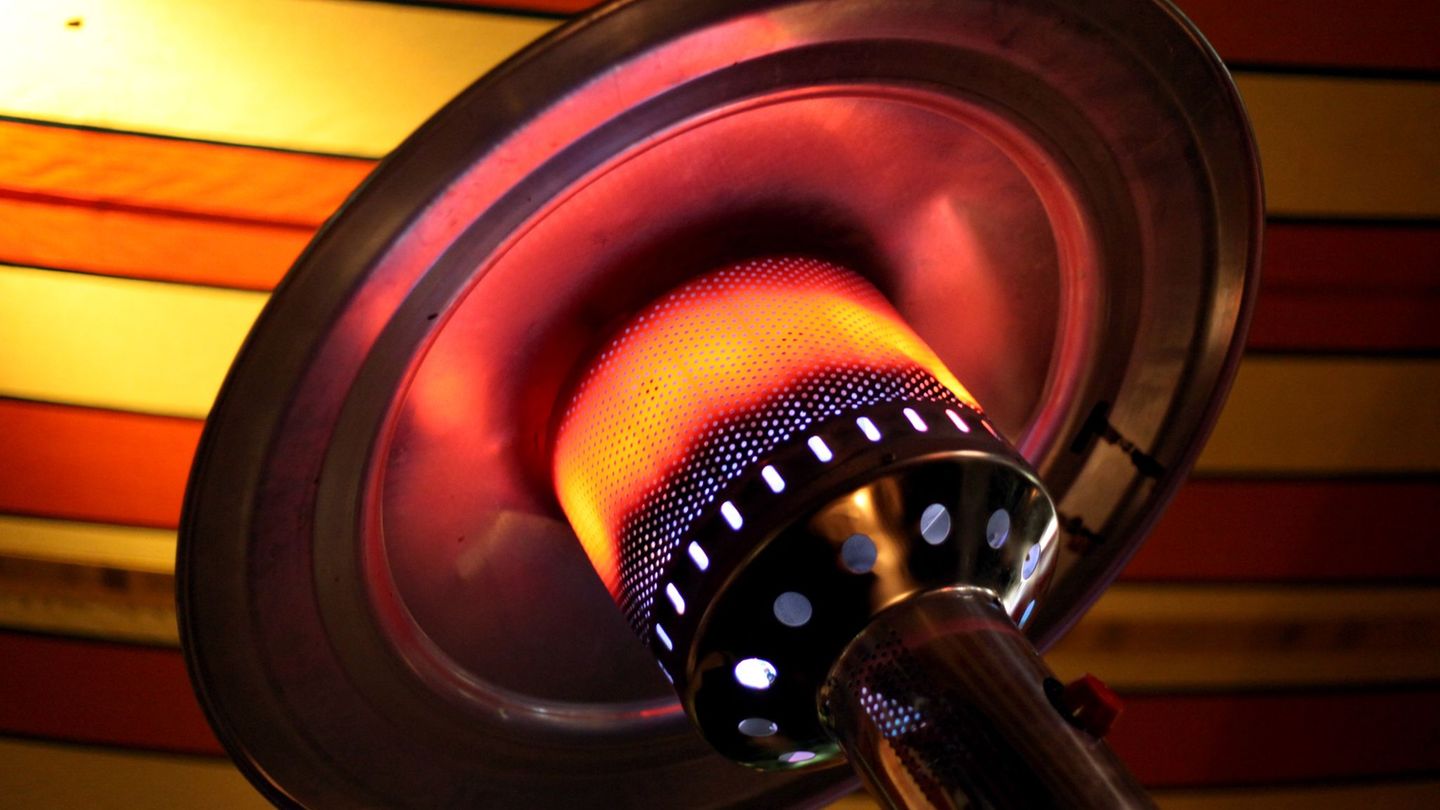 Den Einbrechern war wohl kalt. (Symbolbild) Foto: Daniel Karmann/dpa