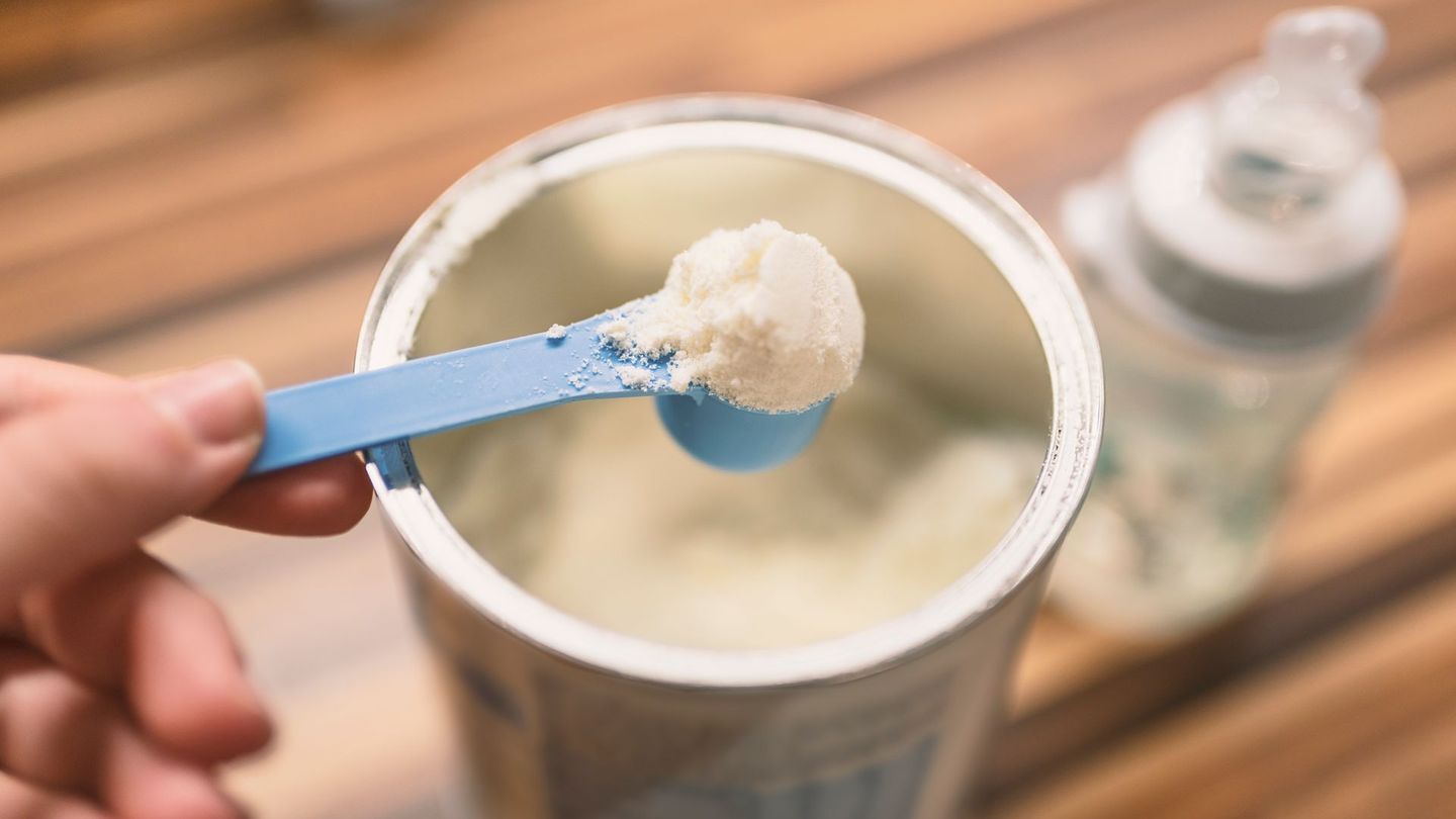 Nestlé hat für Babynahrungs-Produkte der Marken Beba und Alfamino einen vorsorglichen Rückruf gestartet.