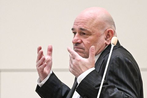 Der Brandenburger Finanzminister und frühere BSW-Landeschef Robert Crumbach ist aus der Partei ausgetreten (Archivbild). Foto: J
