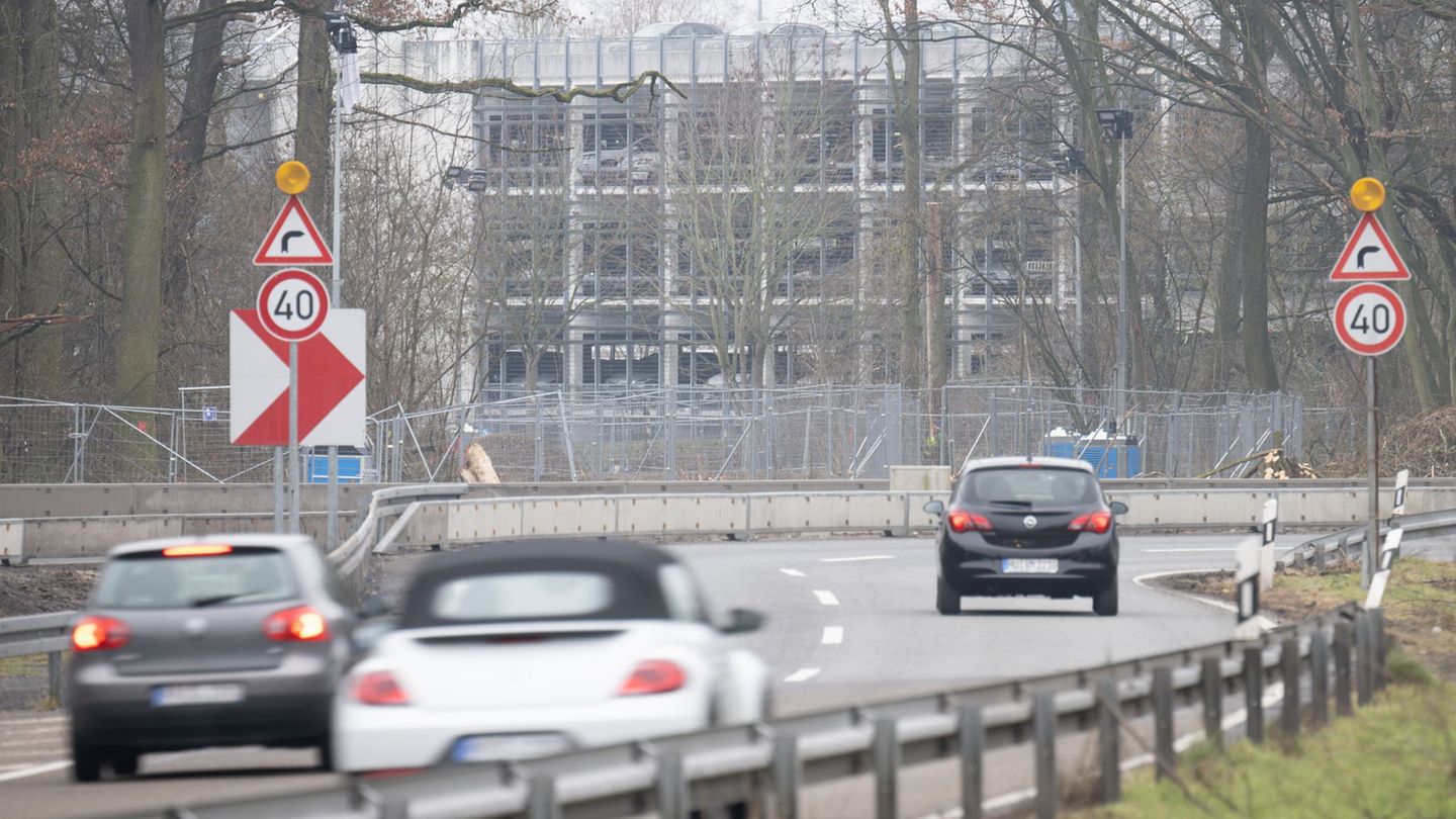Raser: Mehr als doppelt so schnell am Ende der Autobahn