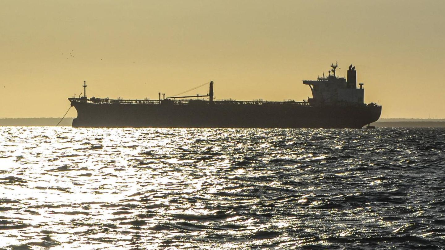 Mittels "Spoofing" aus dem Staub gemacht: Ein Öltanker vor der Küste Venezuelas