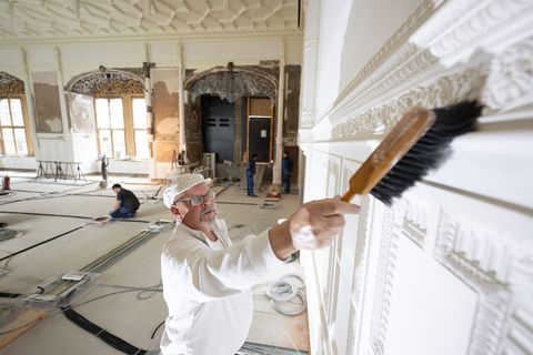 Drei Jahre dauerten die Arbeiten in den beiden Festsälen im Nordflügel des Dresdner Residenzschlosses. (Archivbild) Foto: Sebast