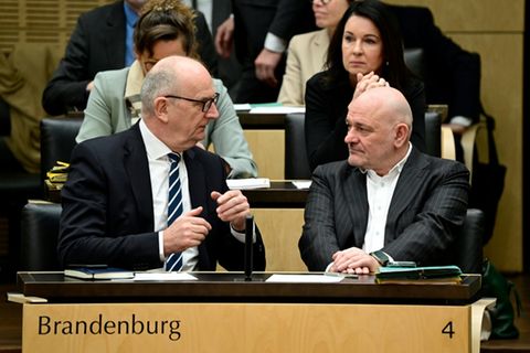 Woidke und Crumbach im Bundesrat