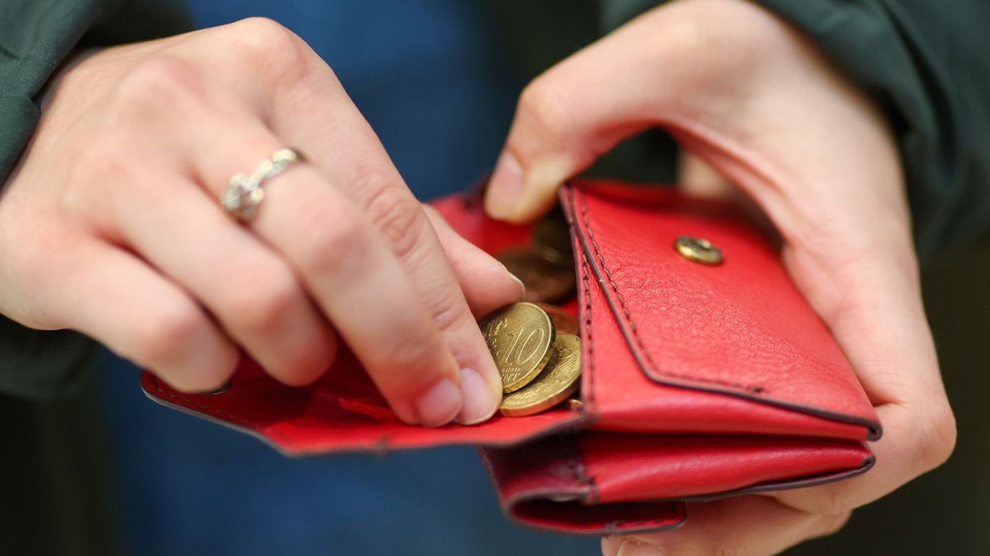 Das Leben in Deutschland ist seit dem russischen Überfall auf die Ukraine deutlich teurer geworden. (Symbolbild) Foto: Jan Woita