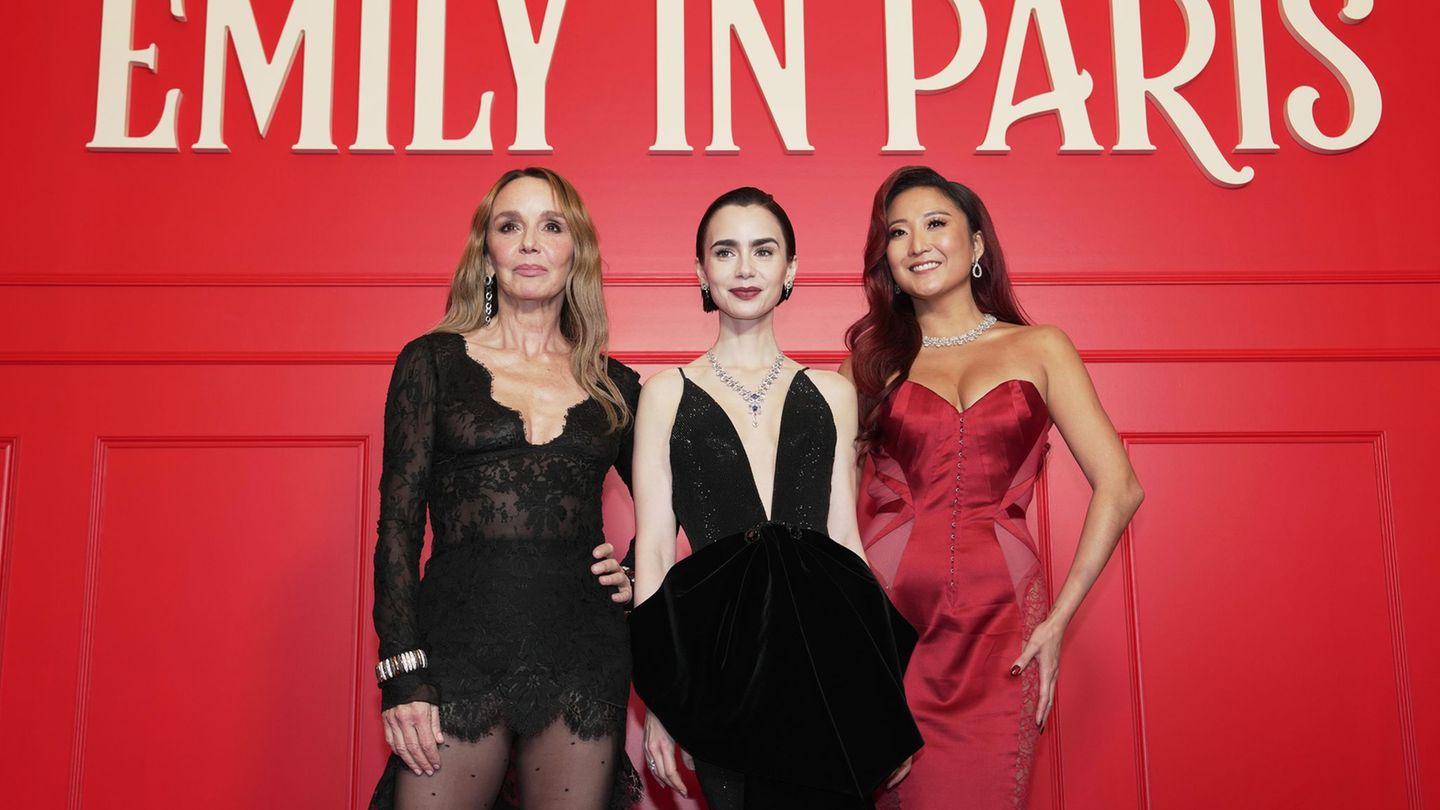 Netflix hat eine sechste Staffel der Hit-Serie "Emily in Paris" angekündigt. (Archivbild) Foto: Aurelien Morissard/AP/dpa