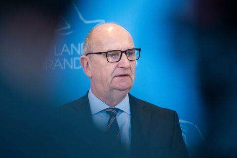 Dietmar Woidke will keine Neuwahlen. Foto: Christophe Gateau/dpa