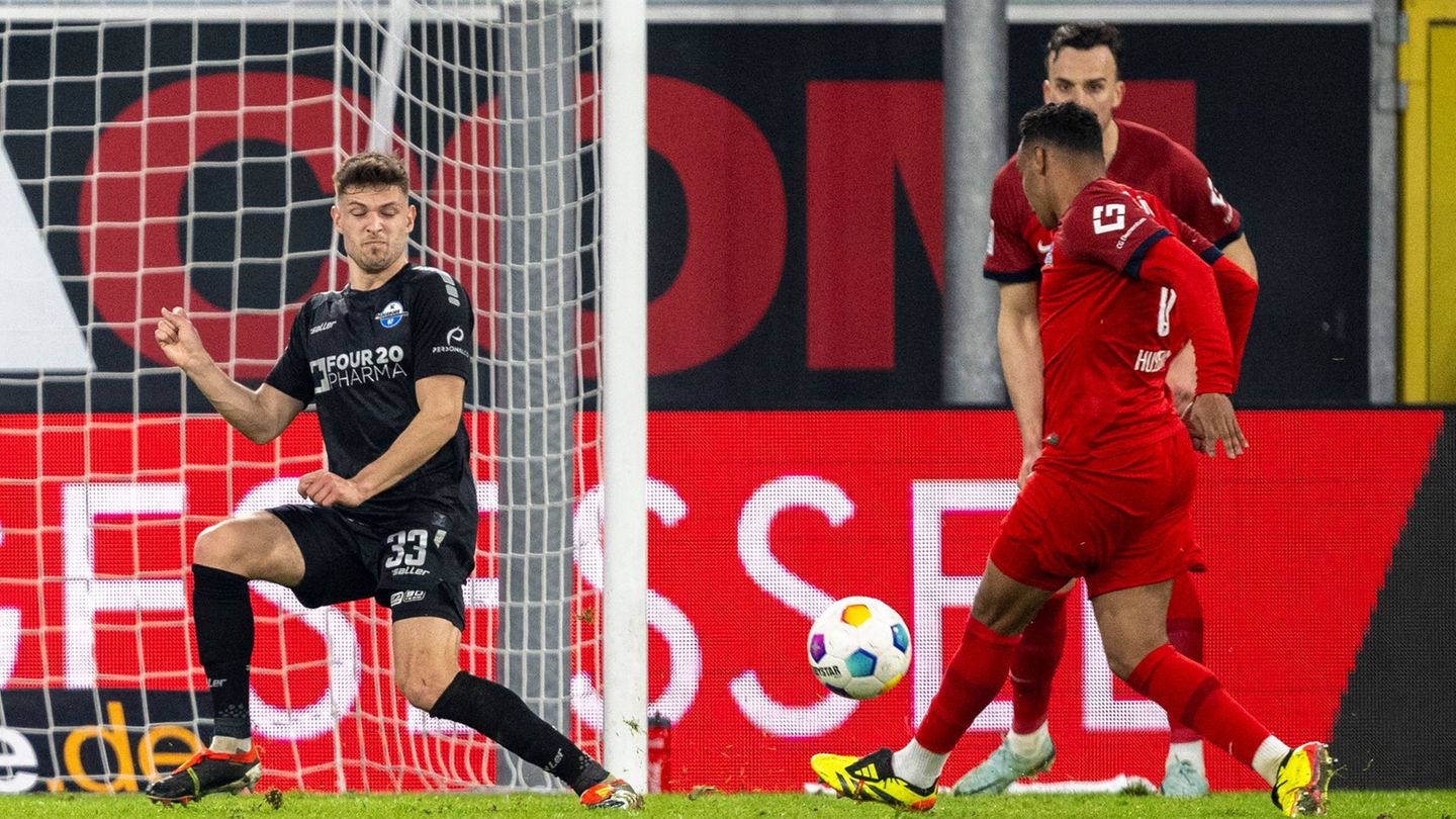Gegen den SC Paderborn erzielte Bilal Hussein sein einziges Tor für Hertha. (Archivbild) Foto: David Inderlied/dpa