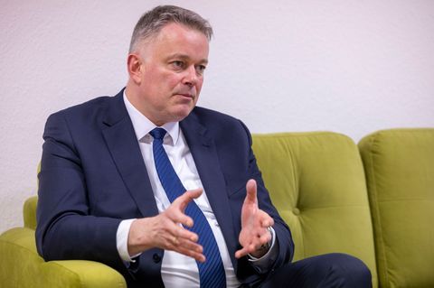 Wegen des langen Tarifstreits im privaten Busgewerbe kam es zuletzt häufiger zu Warnstreiks, was für viel Unmut sorgte. Das dürf