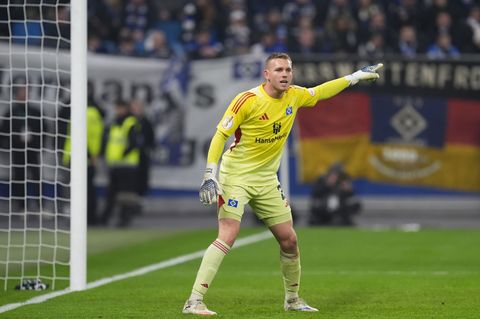 Torwart Daniel Peretz will den Hamburger SV unbedingt verlassen. (Archivbild) Foto: Marcus Brandt/dpa