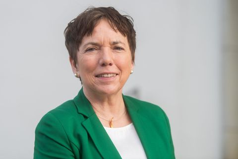 Margot Käßmann will ihren eigenen Worten zufolge nicht noch einmal heiraten. (Archivbild) Foto: Julian Stratenschulte/dpa