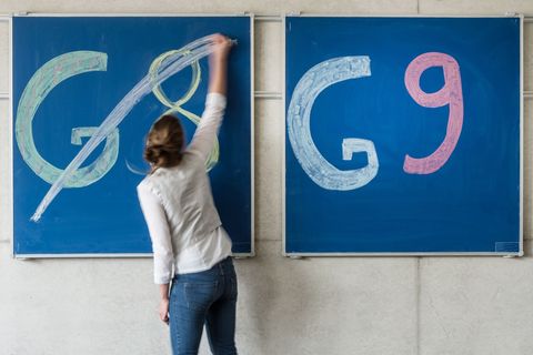 2026 wird es an den öffentlichen Gymnasien in NRW einmalig keinen regulären Abitur-Jahrgang geben. (Archivbild) Foto: Armin Weig