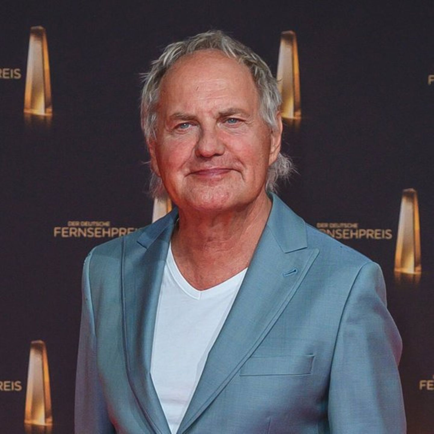 Uwe Ochsenknecht durchlebte vor seinem Erfolg als Schauspieler eine schwere und von Gewalt geprägte Kindheit.