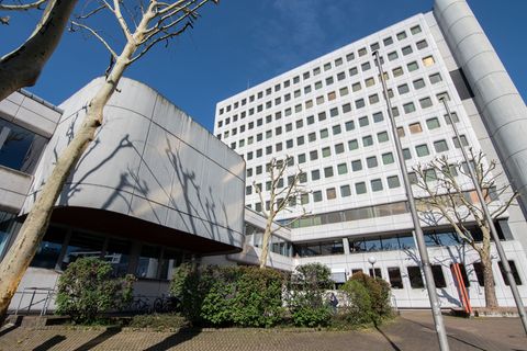 Der Prozess gegen die Mutter des Kindes hat begonnen. (Archivbild) Foto: Markus Klümper/dpa