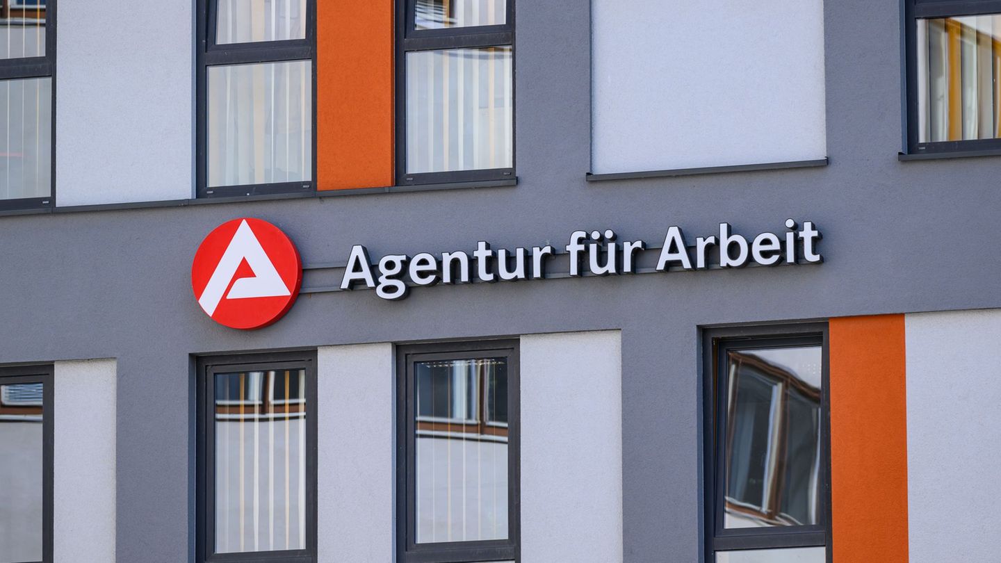 Die Zahl der Arbeitslosen in Brandenburg ist im Dezember gestiegen. (Archivbild) Foto: Patrick Pleul/dpa