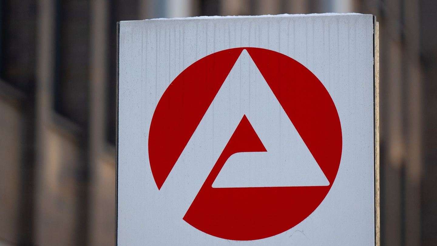 Die Arbeitslosigkeit in Bayern ist zum Jahresende 2025 gestiegen. (Archivbild) Foto: Sven Hoppe/dpa