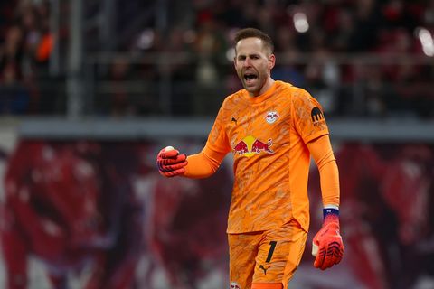 Torwart Péter Gulácsi von RB Leipzig trainiert nach einer Verletzung wieder mit der Mannschaft. (Archivbild) Foto: Jan Woitas/dp