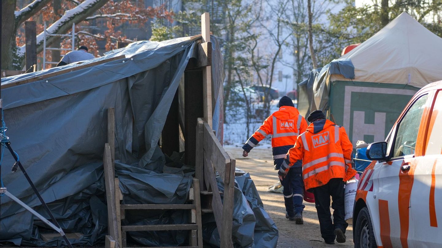 170 Experten und Techniker flicken das Berliner Stromnetz wieder. Foto: Soeren Stache/dpa