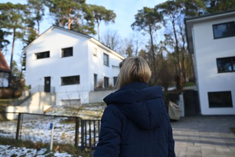 Die Familie kämpft weiterhin um ihr Grundstück in Rangsdorf. (Archivbild) Foto: David Hammersen/dpa
