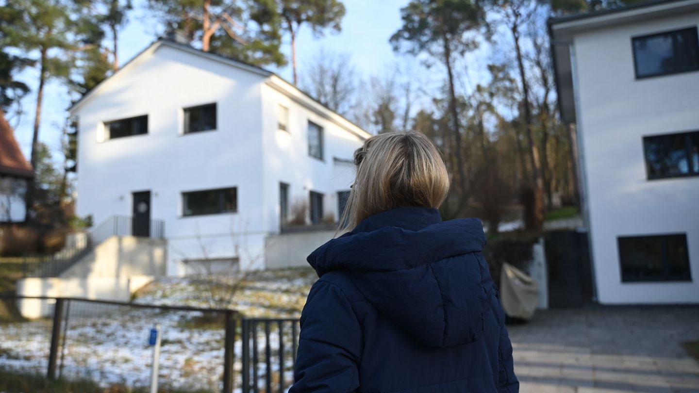 Die Familie kämpft weiterhin um ihr Grundstück in Rangsdorf. (Archivbild) Foto: David Hammersen/dpa