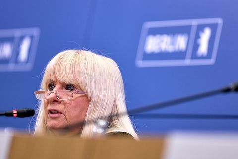 Innensenatorin Iris Spranger (SPD) will mit den Krisenstäben wie gehabt weiterarbeiten. (Archivfoto) Foto: Michael Ukas/dpa