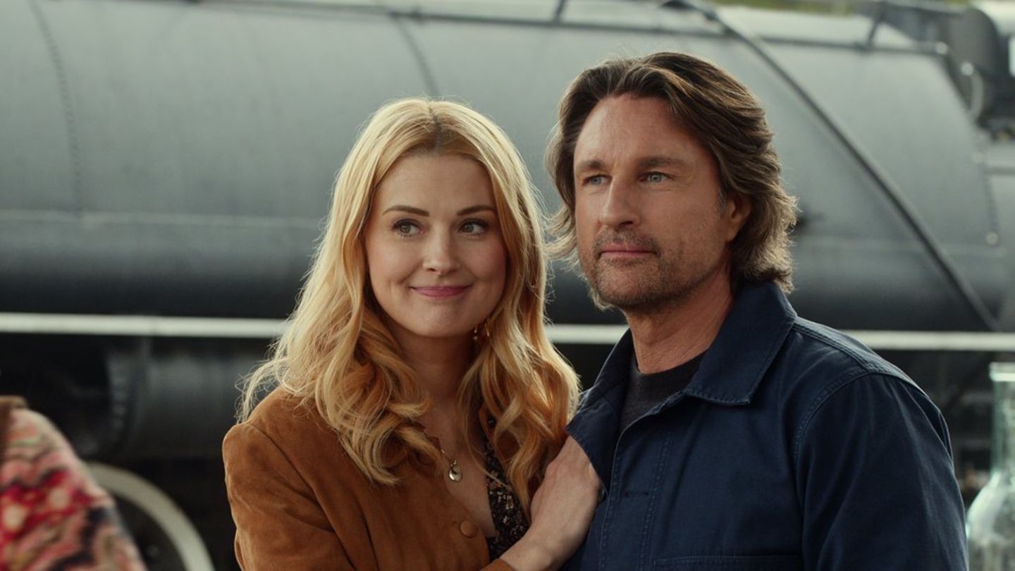 Jack Sheridan (Martin Henderson) und Mel Monroe (Alexandra Breckenridge) sind zurück.
