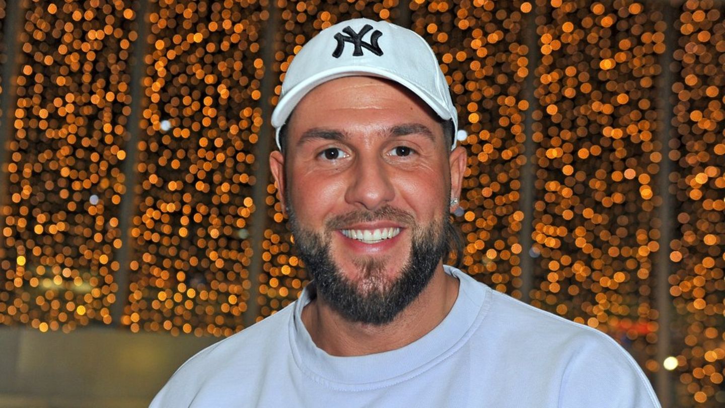 Maurice Dziwak zeigt sich bei Instagram mit seiner "Prinzessin".