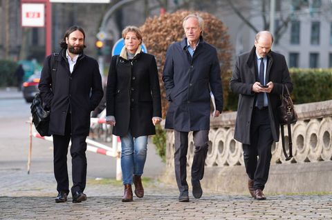 Christina Block, ihr Lebensgefährte Gerhard Delling und fünf weitere Angeklagte müssen nach dreiwöchiger Weihnachtspause wieder