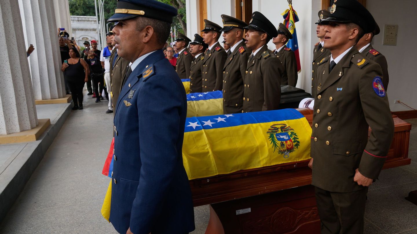 Öl-Geschäfte: Trump spricht über Öl-Einnahmen, Venezuela zählt Todesopfer