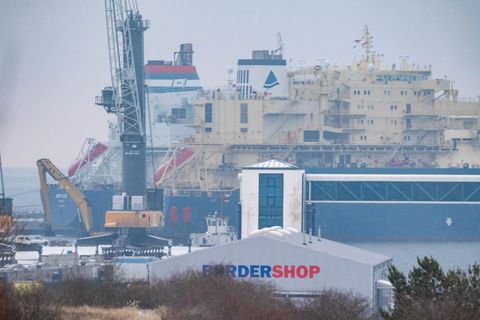 Das Rügener LNG-Terminal hat im Vergleich zu anderen deutschen Terminals zuletzt wieder am meisten Gas eingespeist. Foto: Stefan