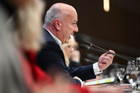 Berlins Regierender Bürgermeister Kai Wegner ist auch Mitglied der CDU-Fraktion. (Archivbild) Foto: Britta Pedersen/dpa