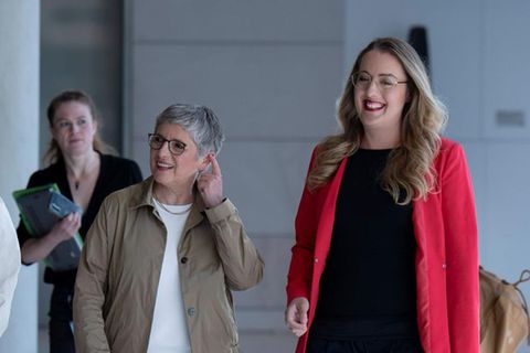 Grüne Fraktionschefinnen Haßelmann und Dröge im Bundestag