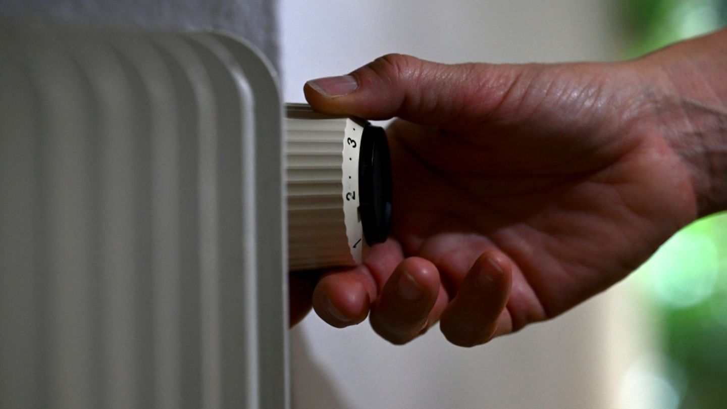 Thermostat an einer Heizung