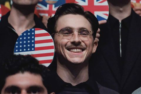 Timothée Chalamet spielt in "Marty Supreme" einen Charakter, der auf dem Tischtennisspieler Martin Reismann beruht. Der Film läuft ab dem 26. Februar in den deutschen Kinos