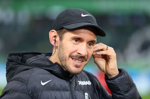 Freiburg und Trainer Julian Schuster empfangen am Samstag den HSV. (Archivbild) Foto: Darius Simka/dpa