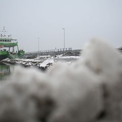 Wegen des erwarteten Wintersturms fallen viele Fährverbindungen an der Nordseeküste am Freitag aus. (Archivbild) Foto: Lars Penn