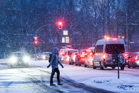 Schnee, Glatteis, Kälte: Was Deutschland am Freitag erwartet